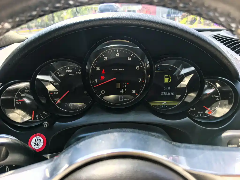 Cayenne 2015 Cayenne 3.0T купить на сайте DeffCars