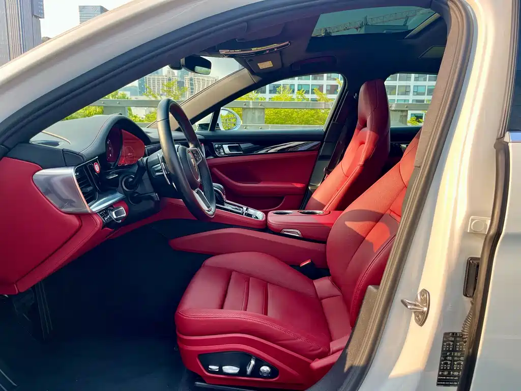 Panamera 2019 Panamera Executive Extended Edition 2.9T купить на сайте DeffCars
