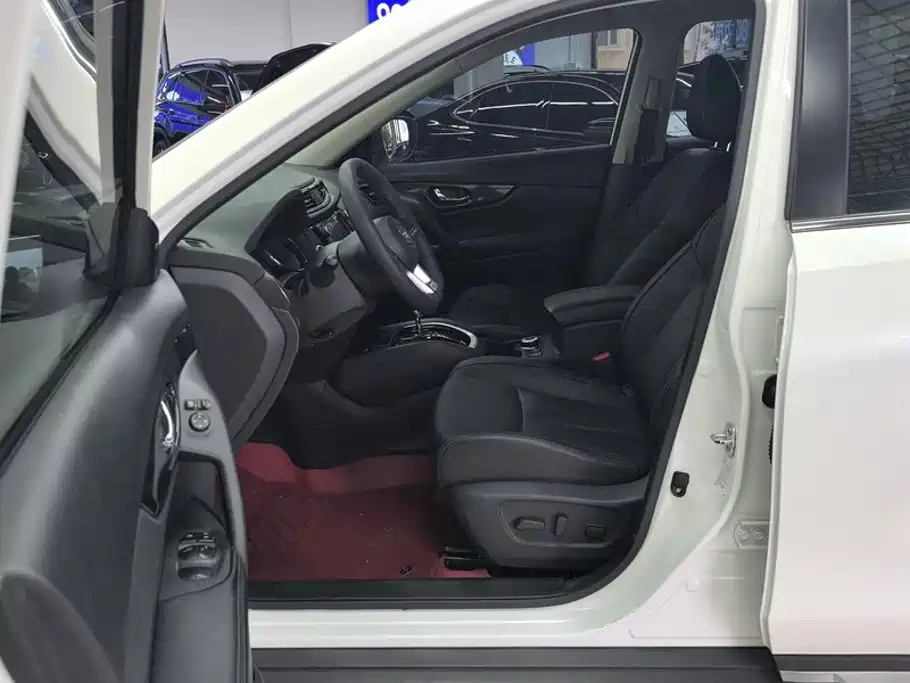 X-Trail 2017 2.5L CVT Deluxe Edition 4WD купить на сайте DeffCars