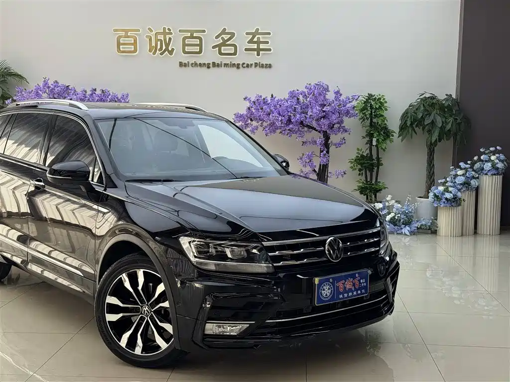 Tiguan L 2021 330TSI automatic two-wheel drive R-Line version купить на сайте DeffCars