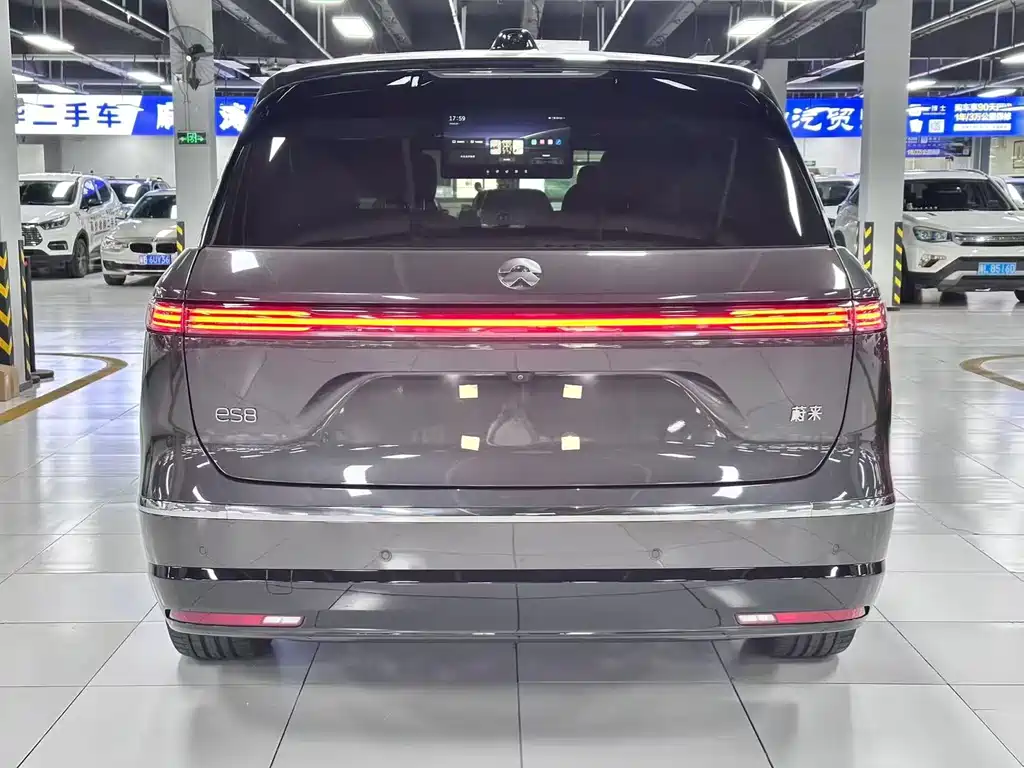 NIO ES8 2026 Six-seater Executive Deluxe Edition купить на сайте DeffCars