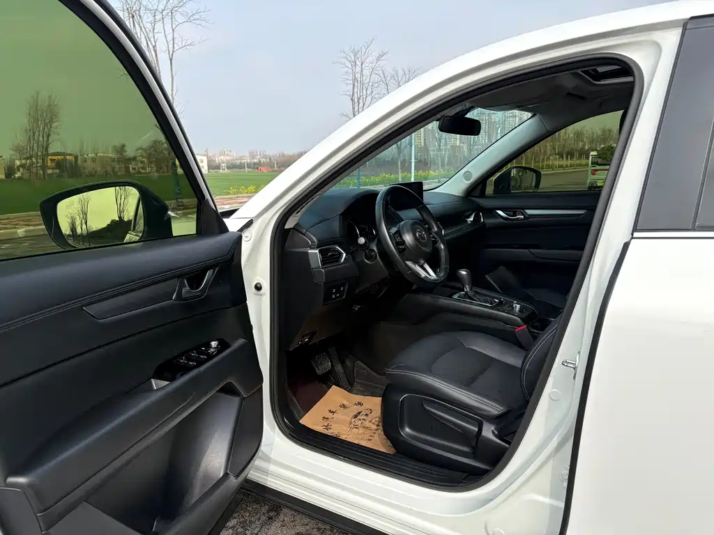 Mazda CX-5 2022 2.0L automatic two-wheel drive smart model купить на сайте DeffCars