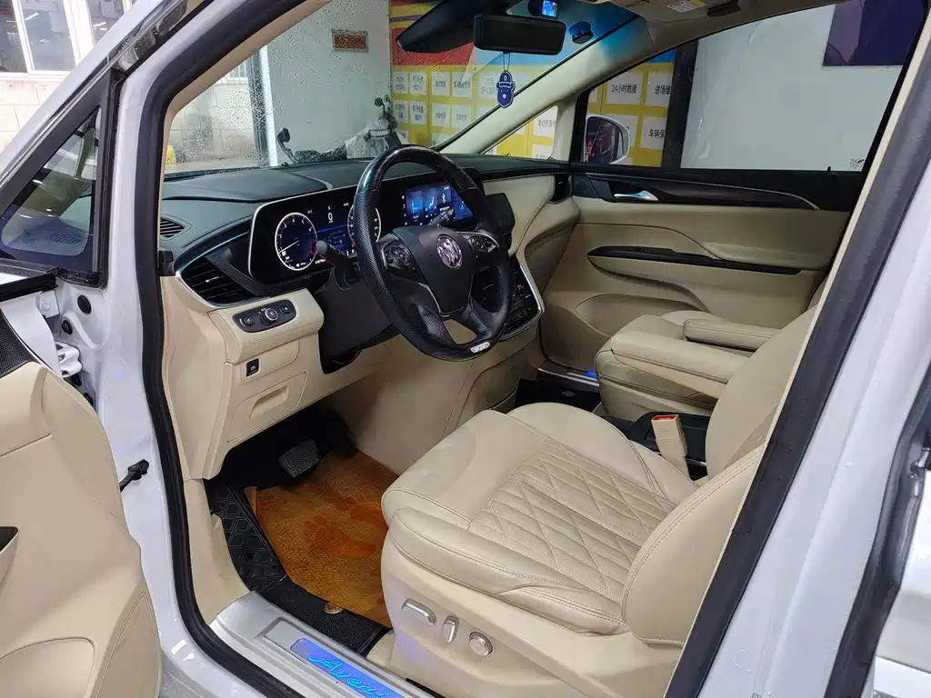 Buick GL8 2021 ES Lu Zun 653T luxury model купить на сайте DeffCars