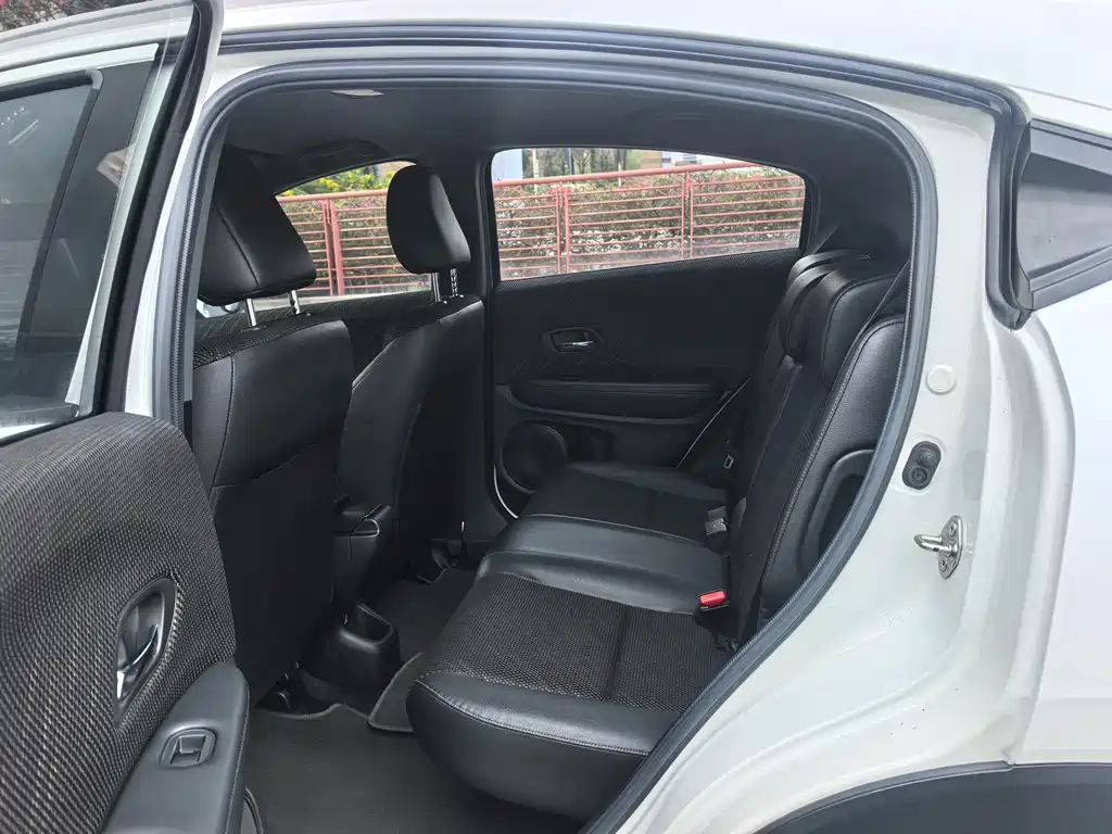 Honda XR-V 2017 1.5L LXi CVT Classic Edition купить на сайте DeffCars