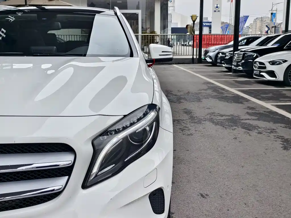Mercedes-Benz GLA 2017 GLA 200 Dynamic купить на сайте DeffCars