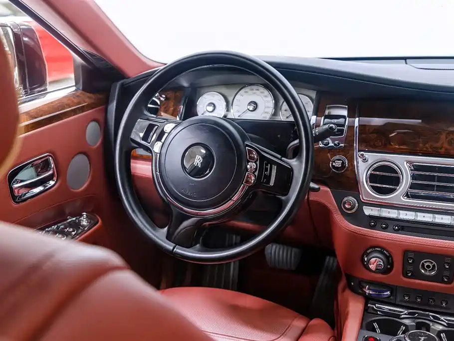 Ghost 2014 6.6T extended version купить на сайте DeffCars