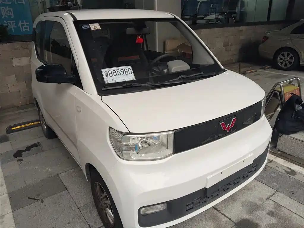 Hongguang MINIEV 2020 Free Model Lithium Iron Phosphate купить на сайте DeffCars
