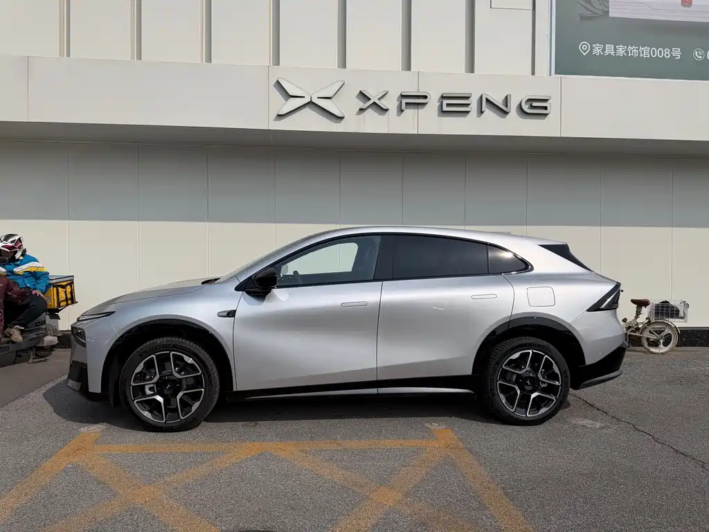 Xpeng G7 2025 Model 702 Super Long Battery Life Max купить на сайте DeffCars