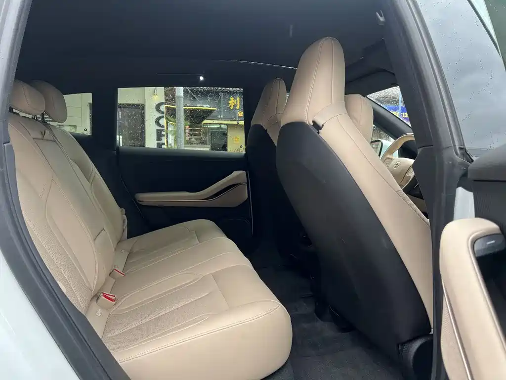 NIO ET5T 2023 75kWh Touring купить на сайте DeffCars