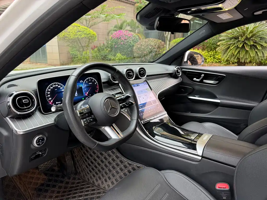 Mercedes-Benz C-Class 2023 C 200 L Sports Edition купить на сайте DeffCars