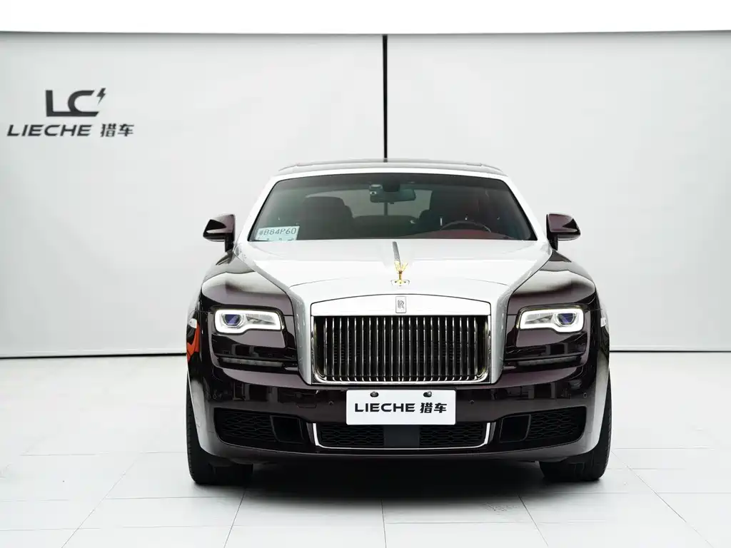 Ghost 2018 6.6T long wheelbase version купить на сайте DeffCars