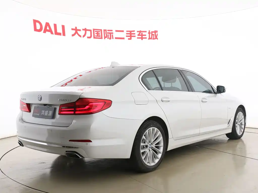 BMW 5 Series 2018 525Li Luxury Package купить на сайте DeffCars