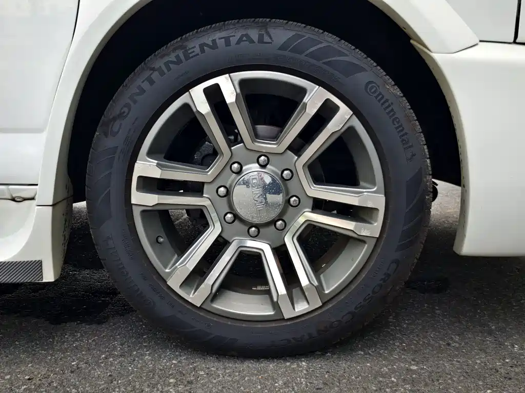 SAVANA 2017 6.0L G660S Yazun Canopy Edition купить на сайте DeffCars