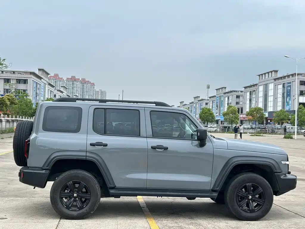 Tank 300 2023 Off-Road Version 2.0T Conqueror купить на сайте DeffCars