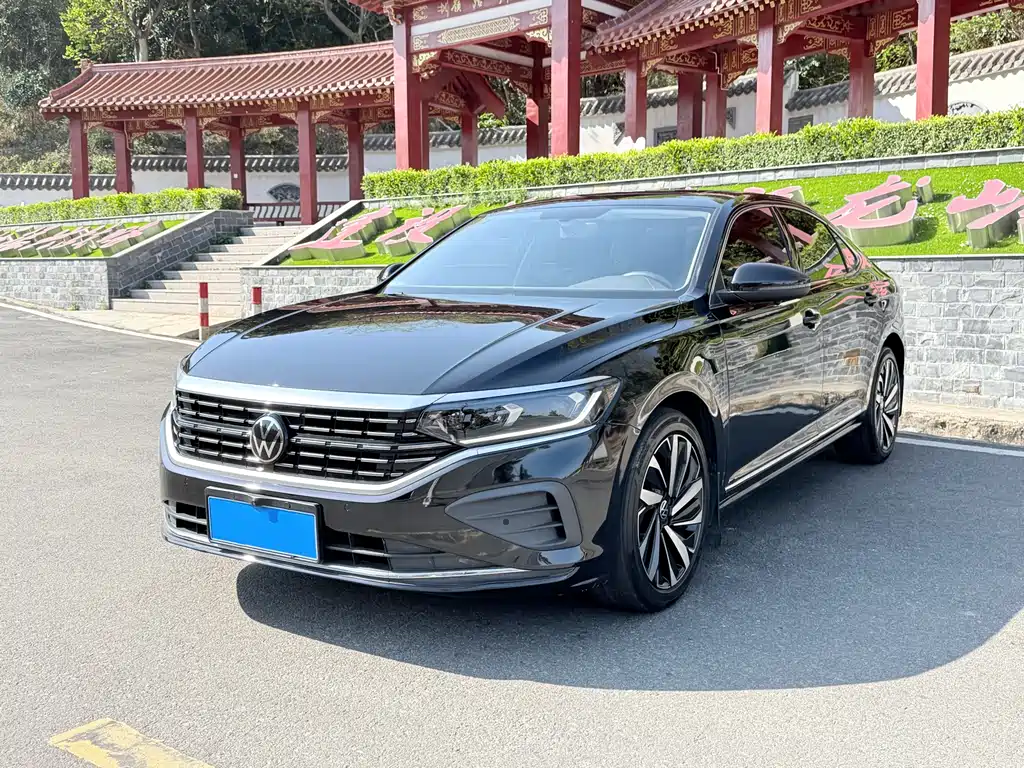 Passat 2023 facelift 330TSI Elite Edition купить на сайте DeffCars