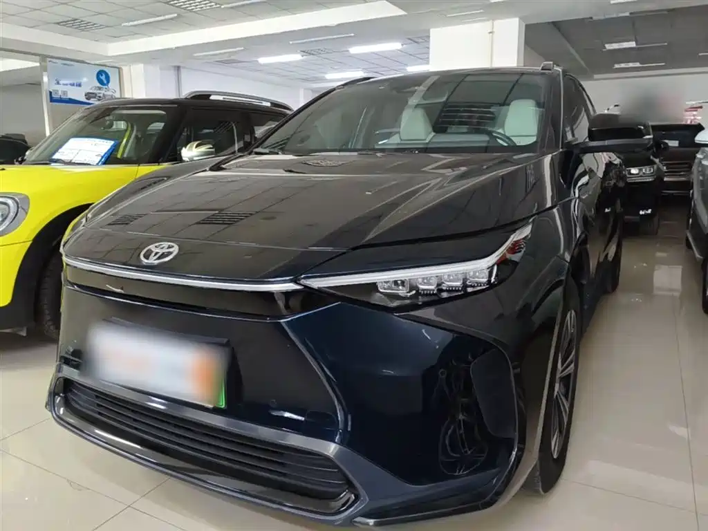 FAW Toyota bZ4X 2022 four-wheel drive high-performance PRO version купить на сайте DeffCars