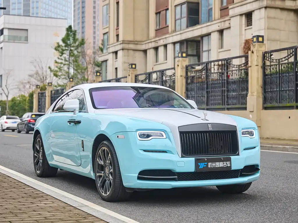 Phantom 2013 6.6T standard model купить на сайте DeffCars