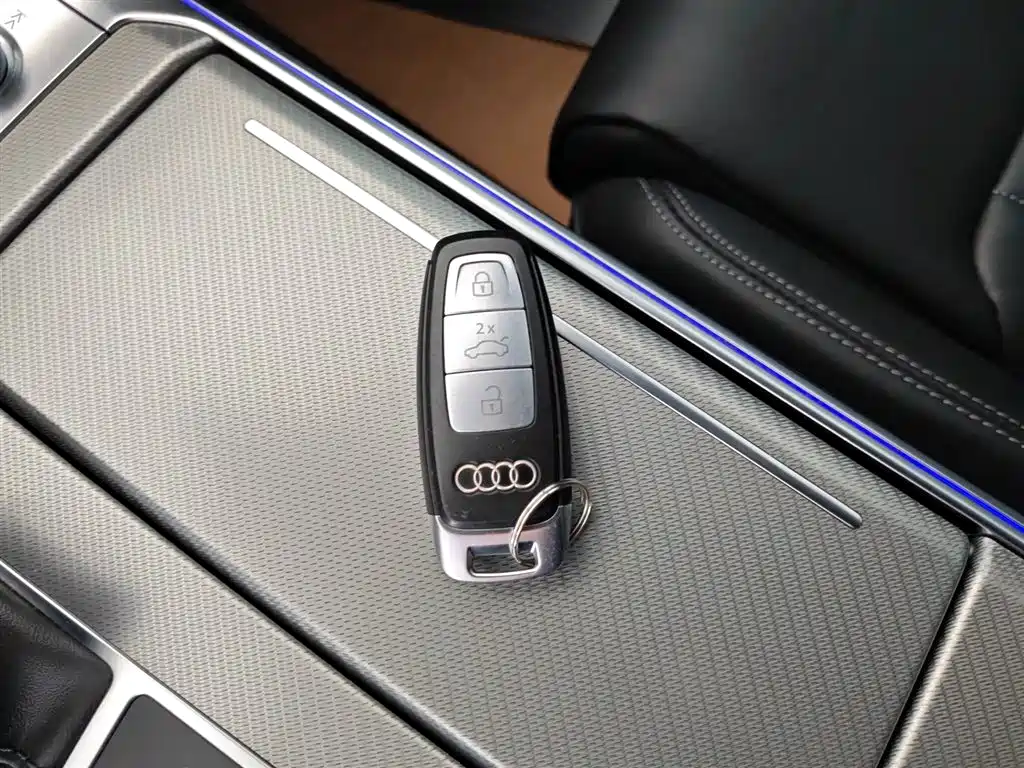 Audi A6L 2023 facelift 40 TFSI luxury and elegant model купить на сайте DeffCars