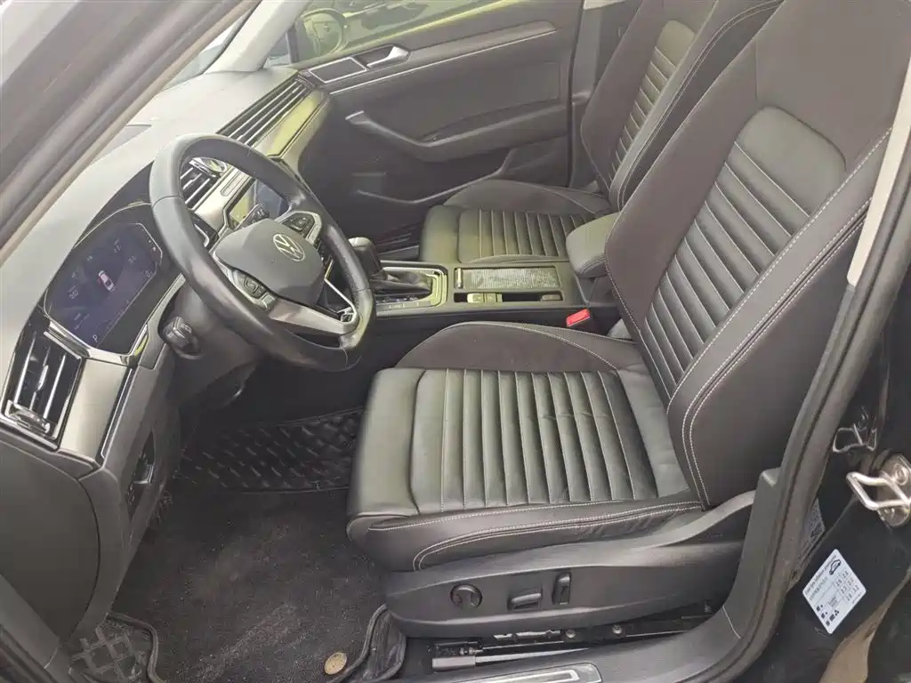 Magotan 2020 330TSI DSG leading model купить на сайте DeffCars