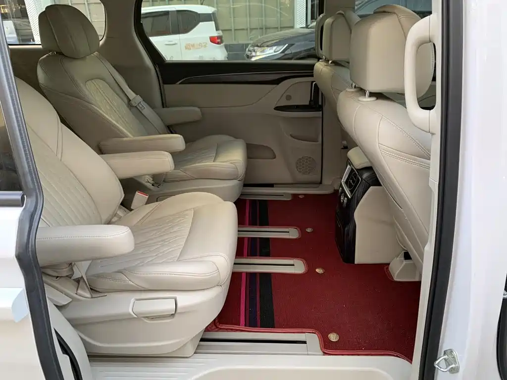 Buick GL8 2021 ES Lu Zun 653T Comfort Type купить на сайте DeffCars