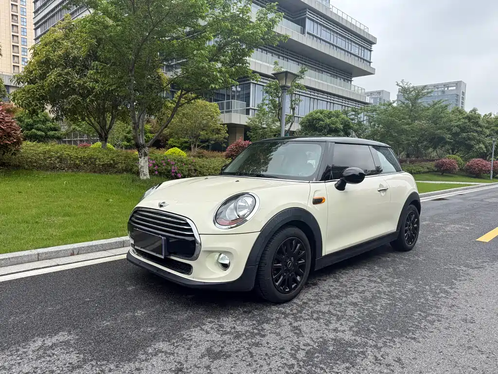 MINI 2016 1.5T COOPER купить на сайте DeffCars