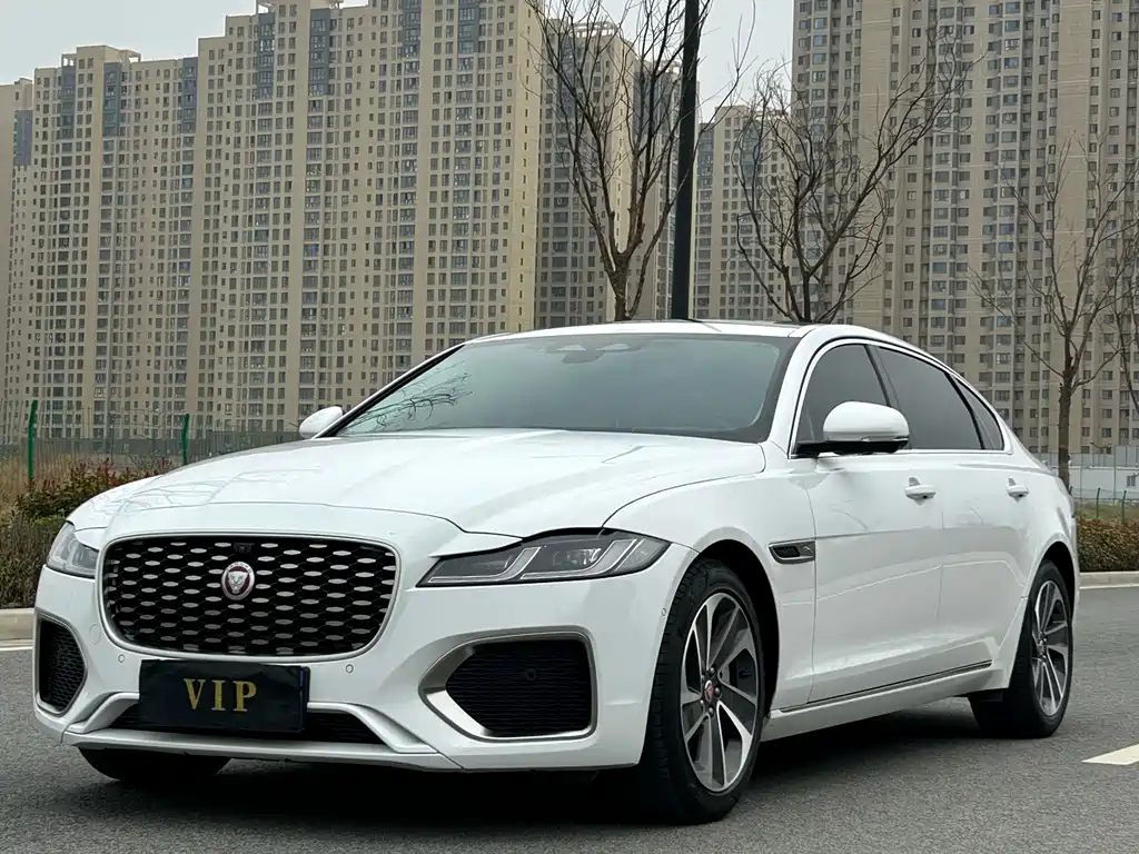 Jaguar XFL 2023 2.0T P200 2WD Elite Deluxe Edition купить на сайте DeffCars