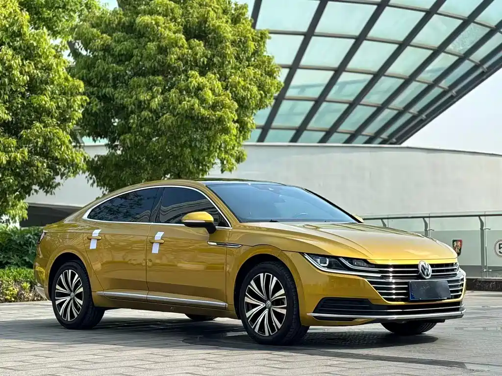 FAW-Volkswagen CC 2020 330TSI Charming Edition National VI купить на сайте DeffCars