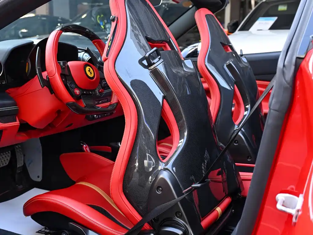 Ferrari F8 2020 Spider 3.9T V8 купить на сайте DeffCars