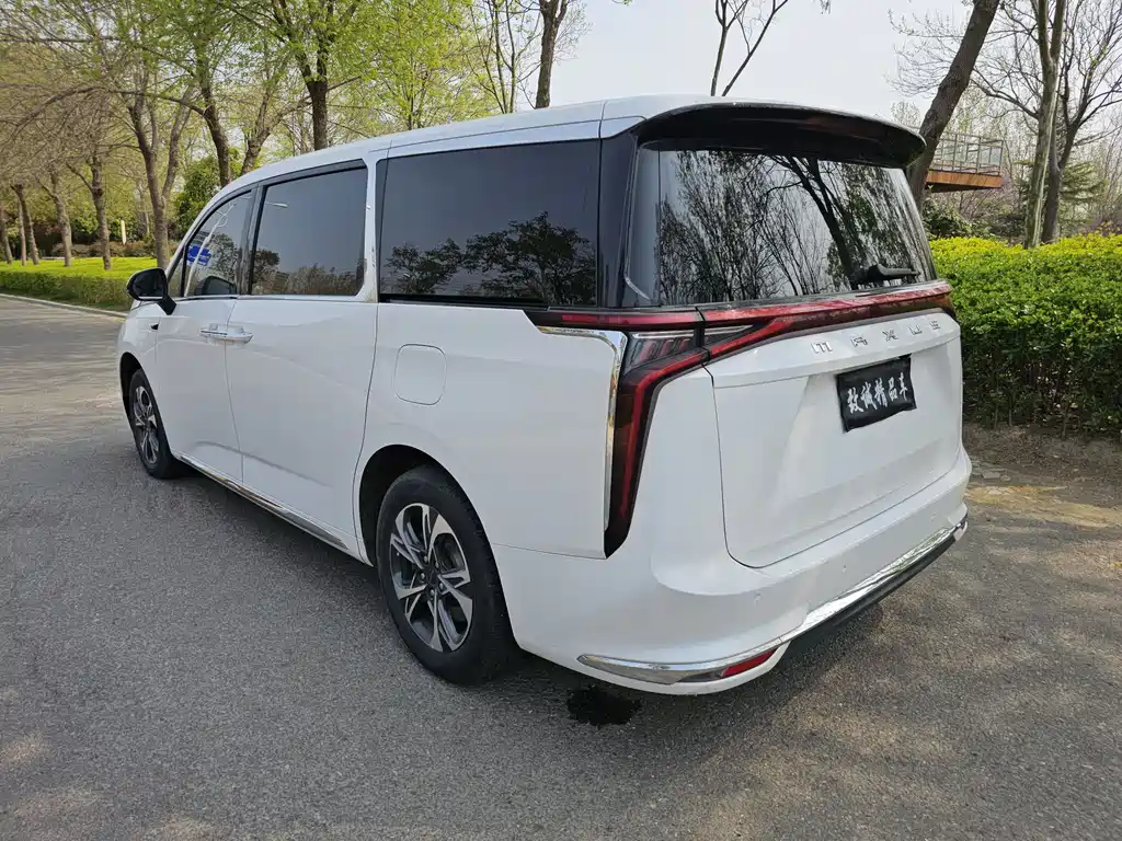 Maxus G90 2022 2.0T Galaxy Seven-Seater Edition купить на сайте DeffCars