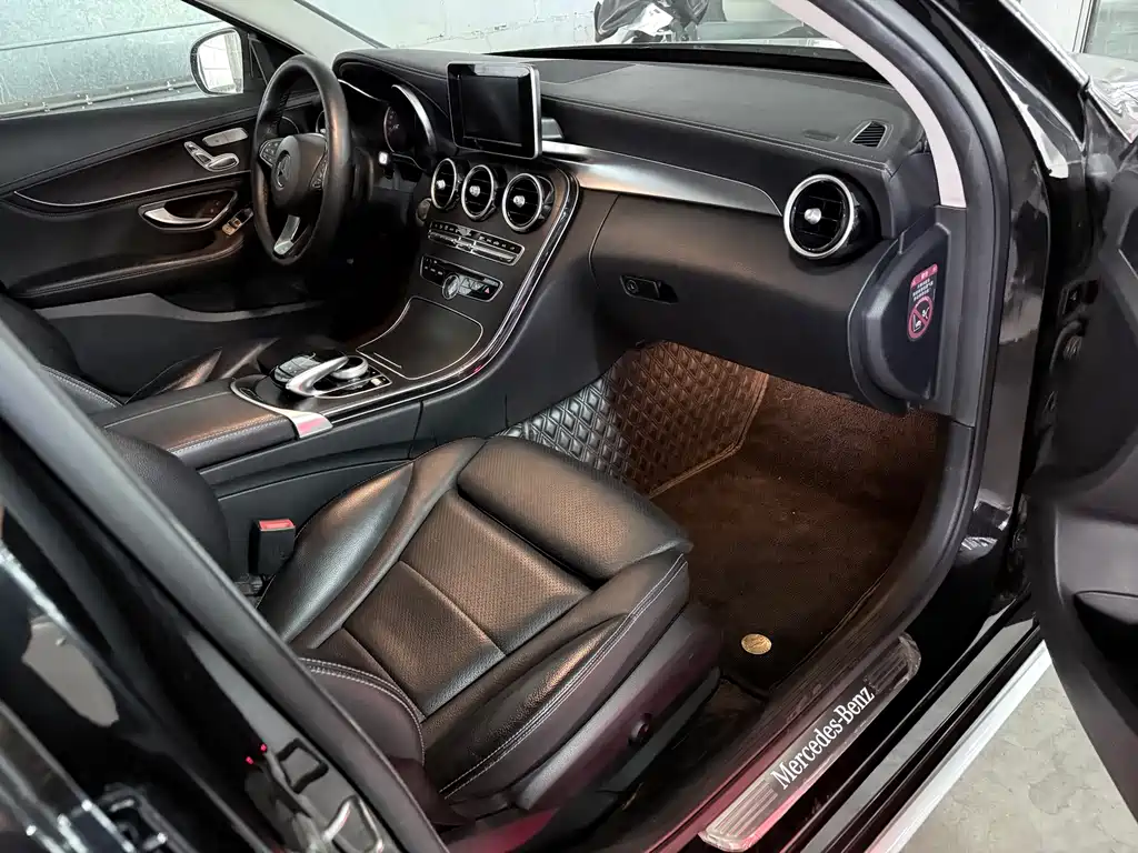 Mercedes-Benz C-Class 2017 facelift C 200 L sports version купить на сайте DeffCars