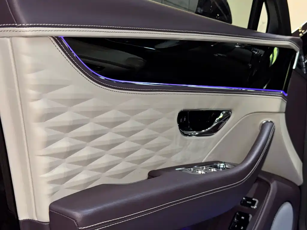 Flying Spur 2023 4.0T V8 Yadu Edition купить на сайте DeffCars