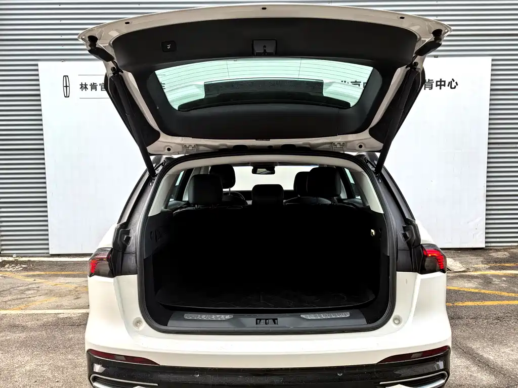 Voyager 2025 2.0T four-wheel drive exclusive edition купить на сайте DeffCars