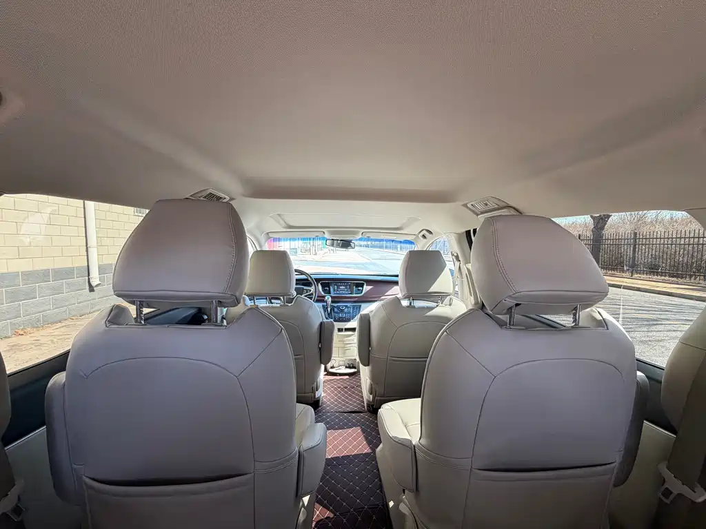 Buick GL8 2017 25S Comfort Type National V купить на сайте DeffCars