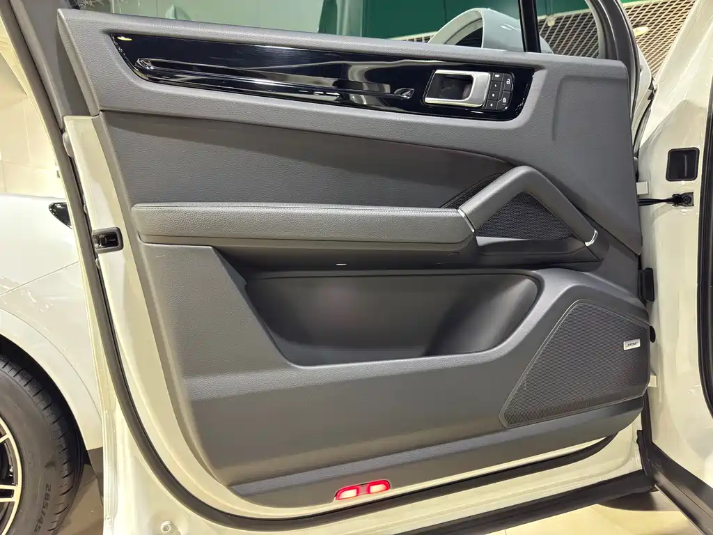 Cayenne 2023 Cayenne 3.0T купить на сайте DeffCars
