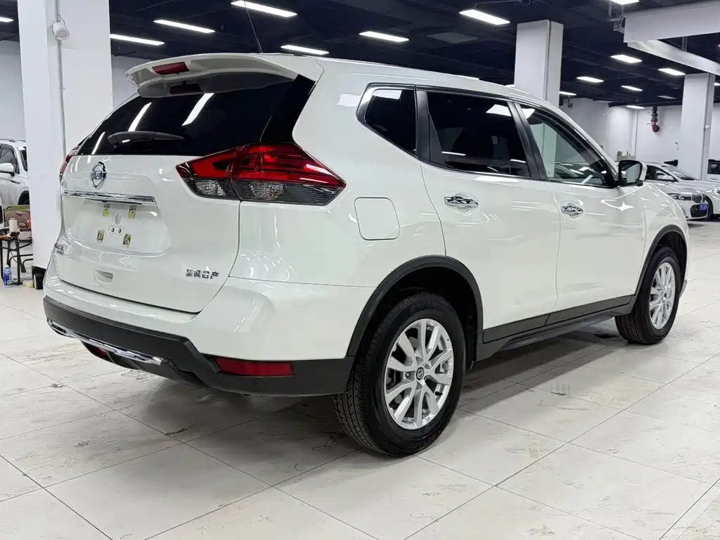 X-Trail 2022 2.0L 2WD Intelligent Link Premium Edition купить на сайте DeffCars