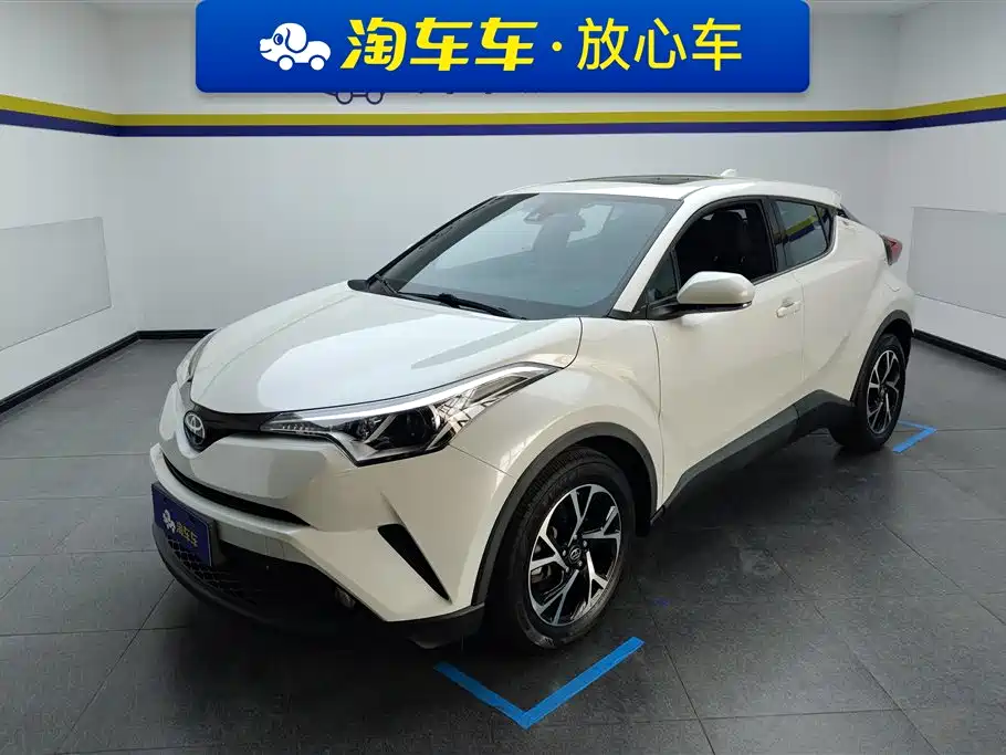 Toyota C-HR 2020 2.0L Leading Edition купить на сайте DeffCars