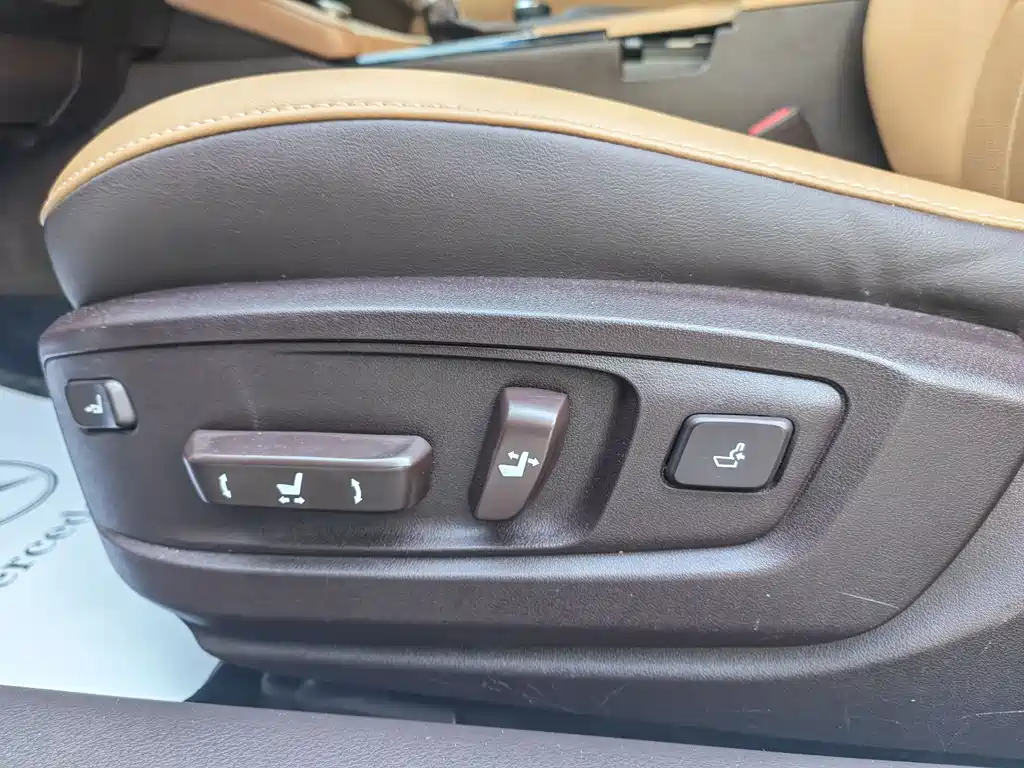 Lexus ES 2015 300h Comfort Edition купить на сайте DeffCars