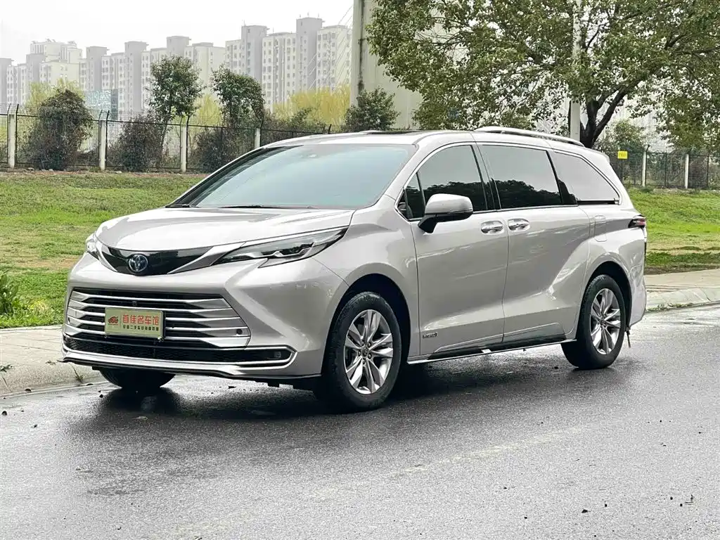 SIENNA 2021 2.5L Hybrid Platinum Edition купить на сайте DeffCars