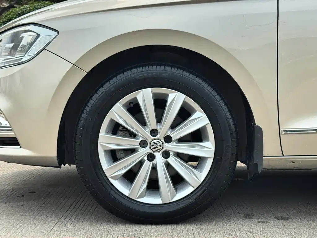 Bora 2018 1.5L automatic comfort model купить на сайте DeffCars