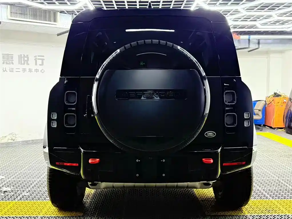 Land Rover Defender 2025 110 3.0T P400 X купить на сайте DeffCars