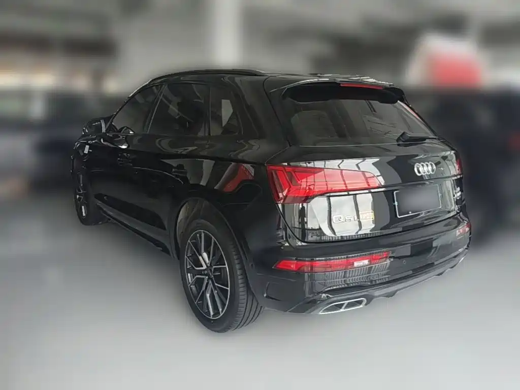 Audi Q5L 2024 45 TFSI luxury and dynamic model купить на сайте DeffCars