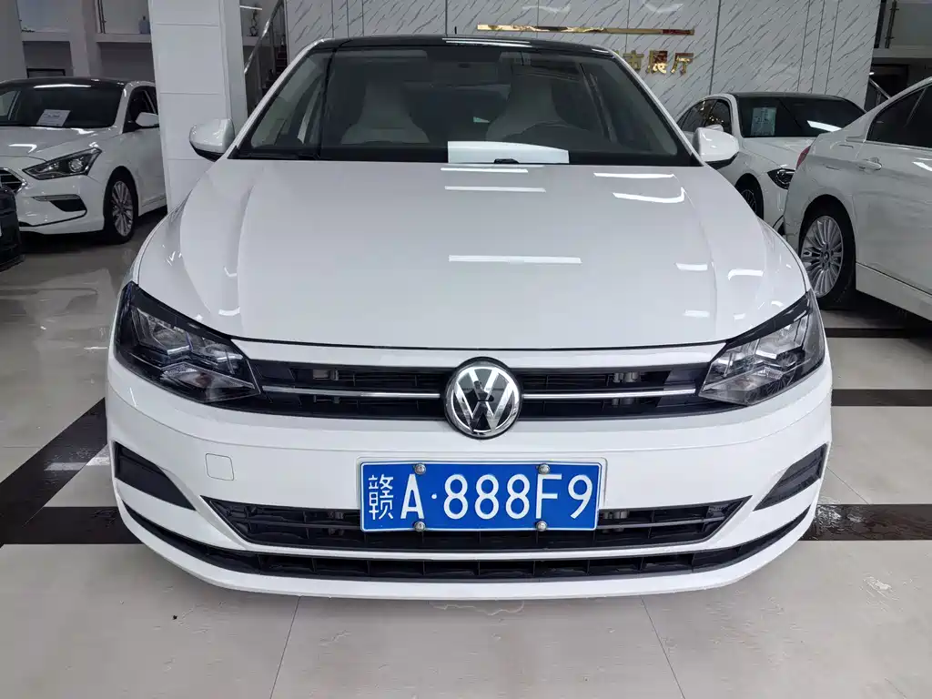 Polo 2019 Plus 1.5L Automatic Colorful Technology Edition купить на сайте DeffCars