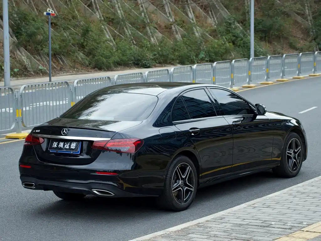 Mercedes-Benz E-Class Imported 2022 E 260 Fashionable Sports Edition купить на сайте DeffCars