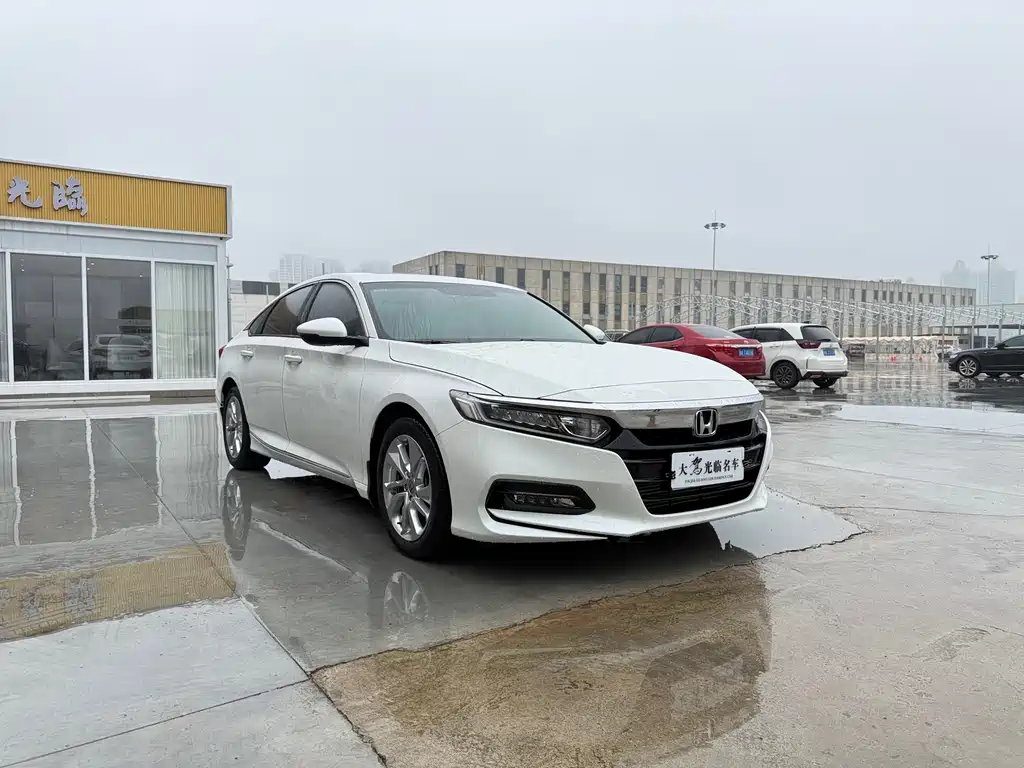 Accord 2018 260TURBO Elite Edition National VI купить на сайте DeffCars