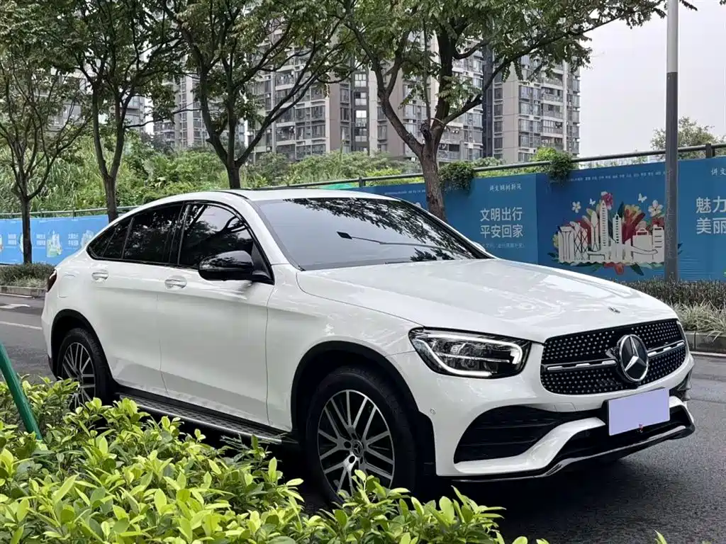 Mercedes-Benz GLC Coupe 2021 GLC 300 4MATIC Coupe SUV купить на сайте DeffCars