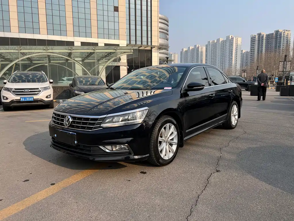 Passat 2017 330TSI DSG Premium Edition купить на сайте DeffCars