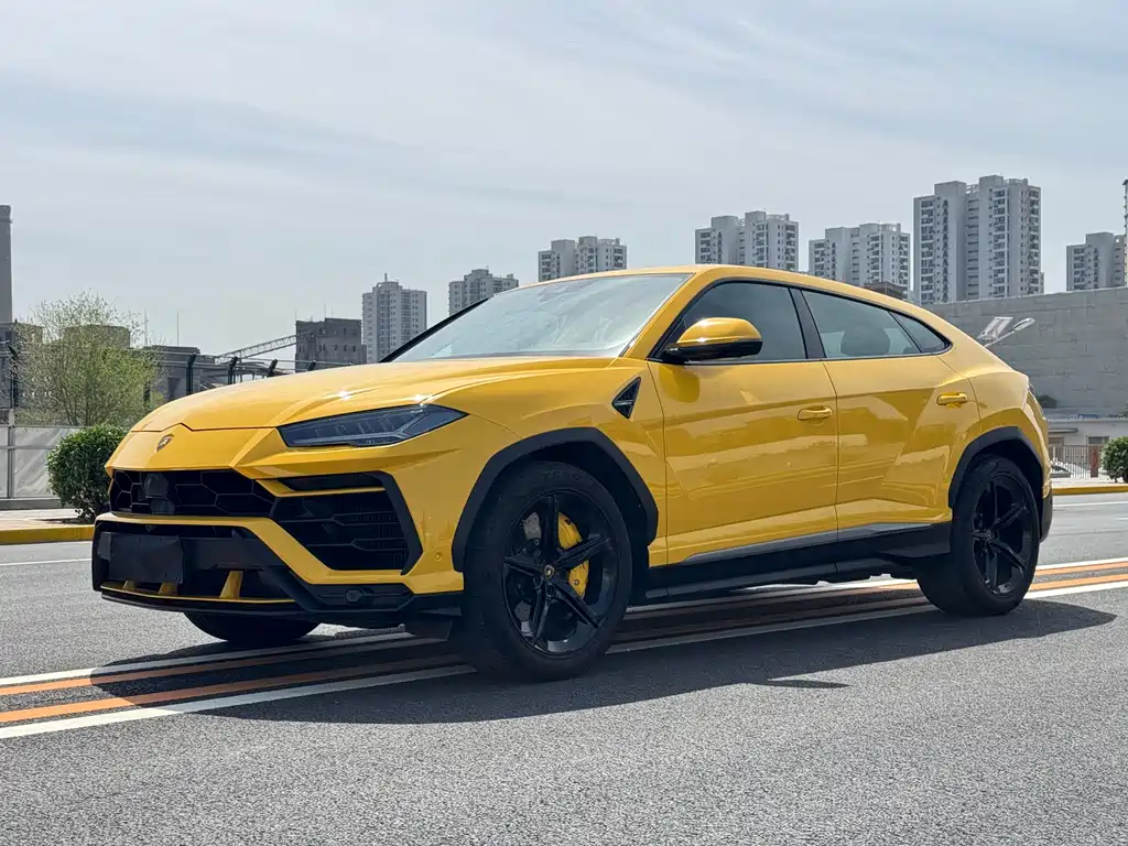 Urus 2021 4.0T V8 купить на сайте DeffCars