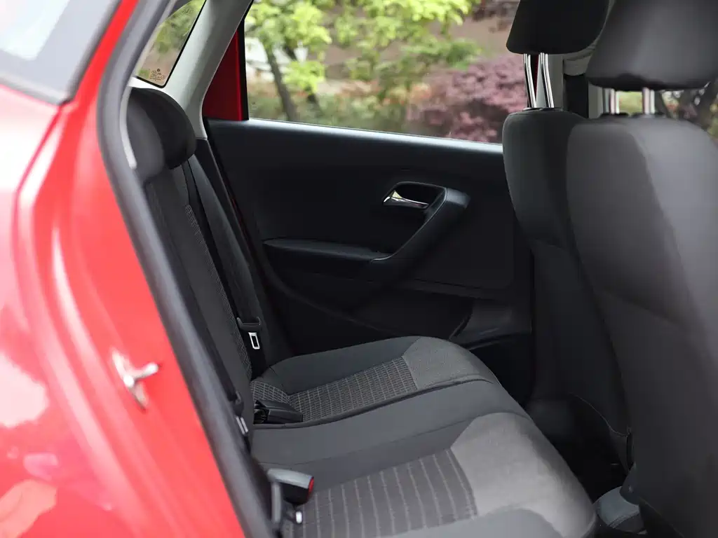 Polo 2018 1.5L automatic safety model купить на сайте DeffCars