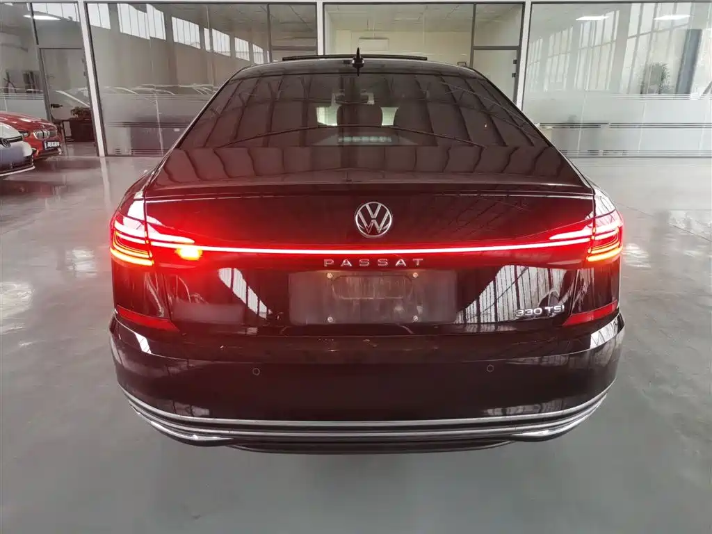 Passat 2023 330TSI Starry Sky Deluxe Edition купить на сайте DeffCars