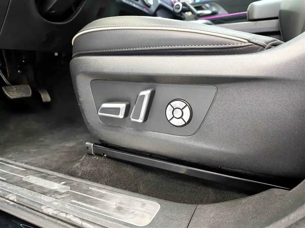 Tank 300 2024 2.0T Conqueror купить на сайте DeffCars